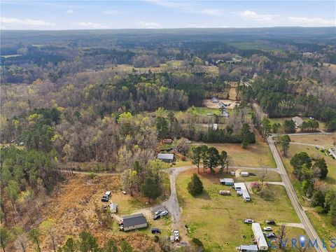 Tiny photo for 10015 Duncan Road, Dinwiddie, VA 23803 (MLS # 2607367)