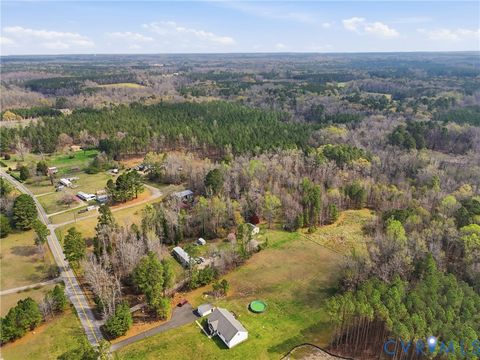 Tiny photo for 10015 Duncan Road, Dinwiddie, VA 23803 (MLS # 2607367)