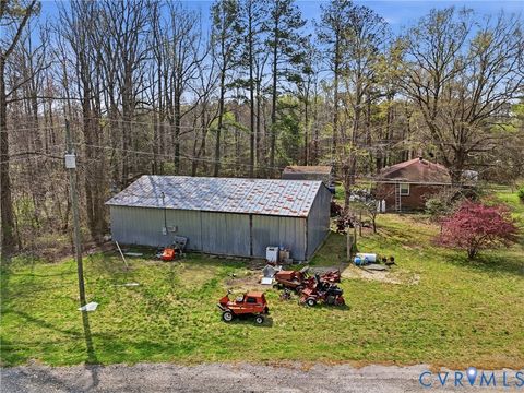 Tiny photo for 10015 Duncan Road, Dinwiddie, VA 23803 (MLS # 2607367)