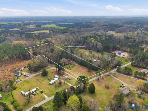Tiny photo for 10015 Duncan Road, Dinwiddie, VA 23803 (MLS # 2607367)