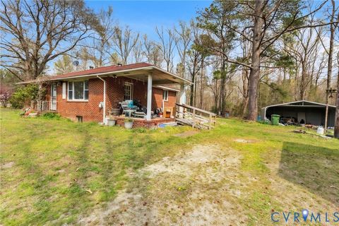 Tiny photo for 10015 Duncan Road, Dinwiddie, VA 23803 (MLS # 2607367)