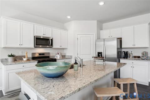 Tiny photo for 7602 Patriots Way, Gloucester, VA 23061 (MLS # 2622036)
