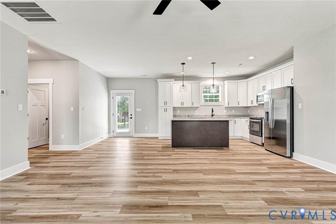 3959 Cedar Plains Road - Photo 3
