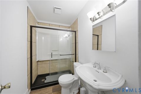 Tiny photo for 27 Bacon Street, Hampton, VA 23669 (MLS # 2606112)