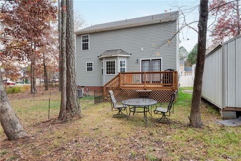 A home in Colonial Heights