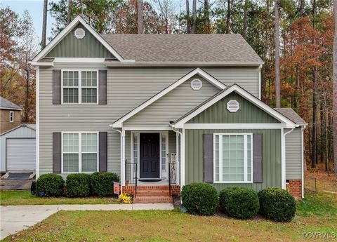 A home in Colonial Heights