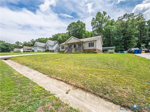 Tiny photo for 22909 Pheasant Court, North Dinwiddie, VA 23803 (MLS # 2616821)