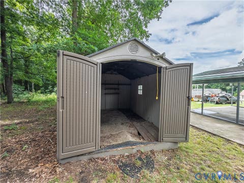 Tiny photo for 22909 Pheasant Court, North Dinwiddie, VA 23803 (MLS # 2616821)