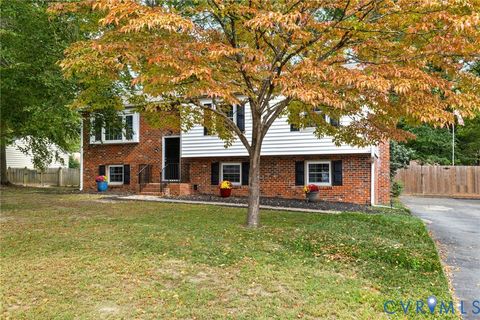 Photo of 10062 Rinker Drive, Mechanicsville, VA 23116 (MLS # 2528529)