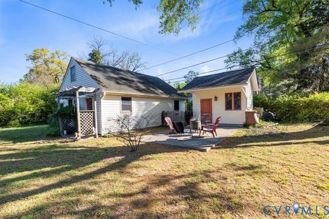 Tiny photo for 1595 Berkeley Avenue, Petersburg, VA 23805 (MLS # 2609040)