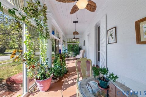 Tiny photo for 1595 Berkeley Avenue, Petersburg, VA 23805 (MLS # 2609040)