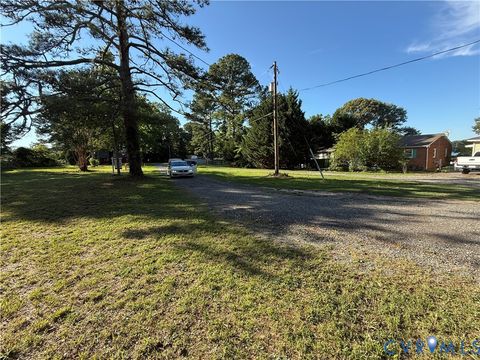 Tiny photo for 88 Seahawk Road, Urbanna, VA 23175 (MLS # 2617414)
