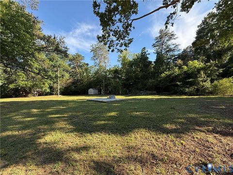 Photo of 88 Seahawk Road, Urbanna, VA 23175 (MLS # 2617414)