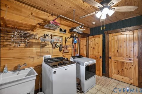 Tiny photo for 8598 W Courthouse Road Rd, Nottoway, VA 23922 (MLS # 2611674)