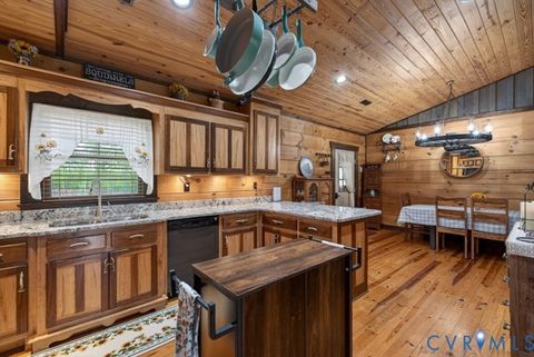 Tiny photo for 8598 W Courthouse Road Rd, Nottoway, VA 23922 (MLS # 2611674)
