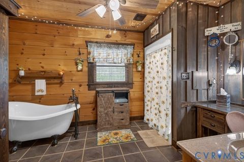 Tiny photo for 8598 W Courthouse Road Rd, Nottoway, VA 23922 (MLS # 2611674)