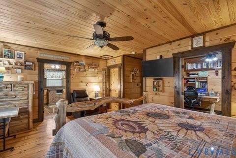 Tiny photo for 8598 W Courthouse Road Rd, Nottoway, VA 23922 (MLS # 2611674)