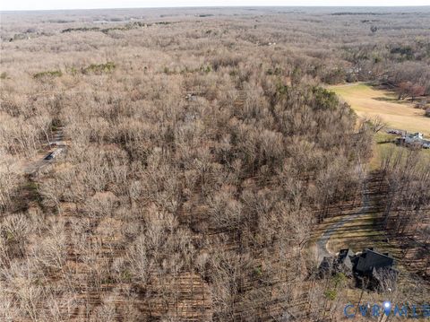 Tiny photo for 4 Dillard Road, Spotsylvania, VA 22407 (MLS # 2600496)