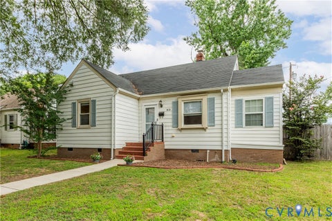 Tiny photo for 613 Rothesay Road, Richmond, VA 23221 (MLS # 2624553)