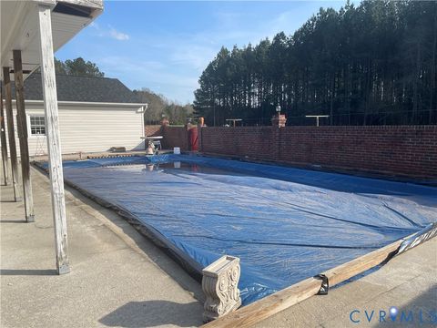 Tiny photo for 8002 Vaughan Road, North Dinwiddie, VA 23805 (MLS # 2606087)