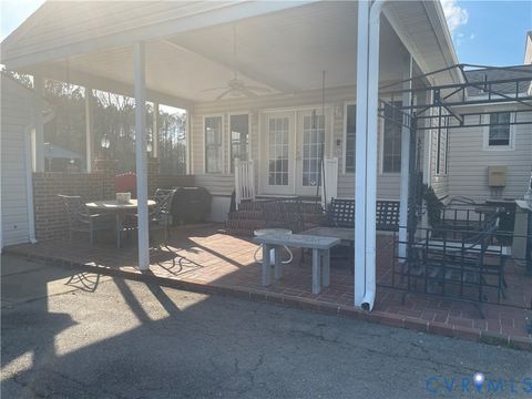 Tiny photo for 8002 Vaughan Road, North Dinwiddie, VA 23805 (MLS # 2606087)