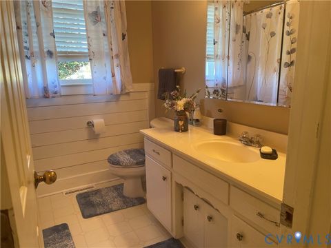 Tiny photo for 8002 Vaughan Road, North Dinwiddie, VA 23805 (MLS # 2606087)