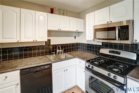 Tiny photo for 5100 Monument Avenue #607, Henrico, VA 23230 (MLS # 2624107)
