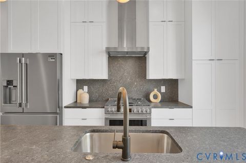 Tiny photo for 4508 Grove Avenue, Richmond, VA 23221 (MLS # 2620183)