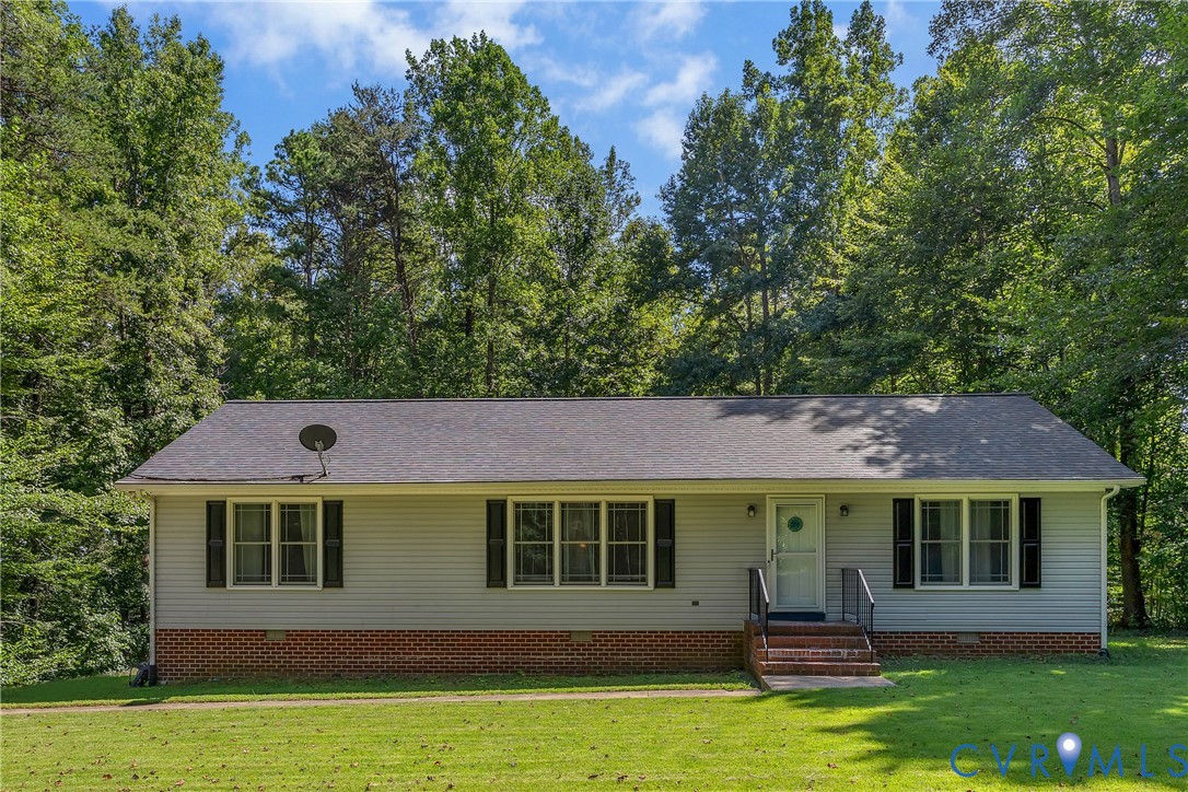 574 Warbonnet Trail