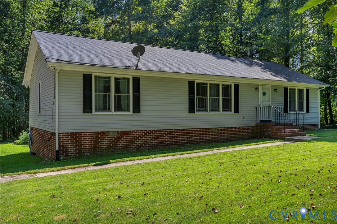 574 Warbonnet Trail