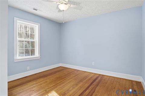 Tiny photo for 15361 Beaverdam School Road, Ruther Glen, VA 23015 (MLS # 2532431)