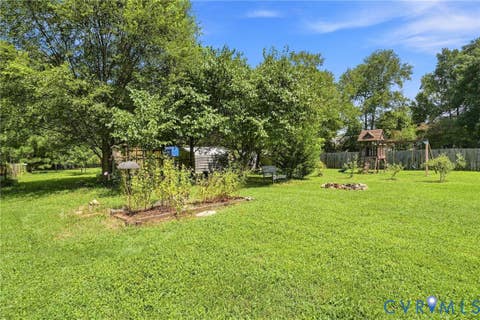 Tiny photo for 3118 Mountain Road, Glen Allen, VA 23060 (MLS # 2622681)