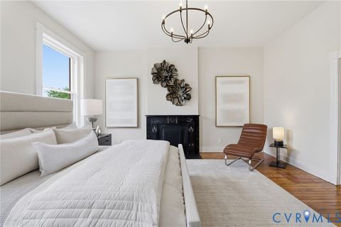 Tiny photo for 2025 W Grace Street, Richmond, VA 23220 (MLS # 2610343)