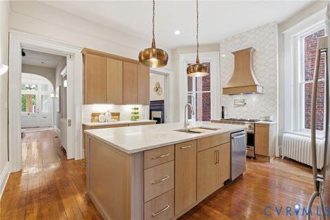 Tiny photo for 2025 W Grace Street, Richmond, VA 23220 (MLS # 2610343)