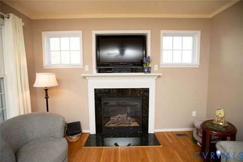 Tiny photo for 110 Jesses Way, Farmville, VA 23901 (MLS # 2607169)