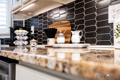 Tiny photo for 110 Jesses Way, Farmville, VA 23901 (MLS # 2607169)