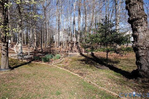 Tiny photo for 110 Jesses Way, Farmville, VA 23901 (MLS # 2607169)