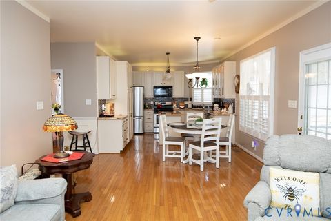 Tiny photo for 110 Jesses Way, Farmville, VA 23901 (MLS # 2607169)