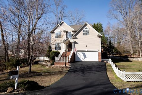 Photo of 110 Jesses Way, Farmville, VA 23901 (MLS # 2607169)