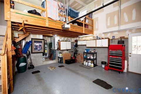 Tiny photo for 110 Jesses Way, Farmville, VA 23901 (MLS # 2607169)