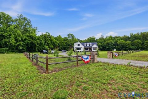 Tiny photo for 8085 Old Ridge Road, Beaverdam, VA 23005 (MLS # 2616924)