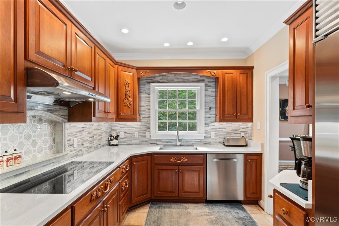 11216 Woodstock Heights Drive