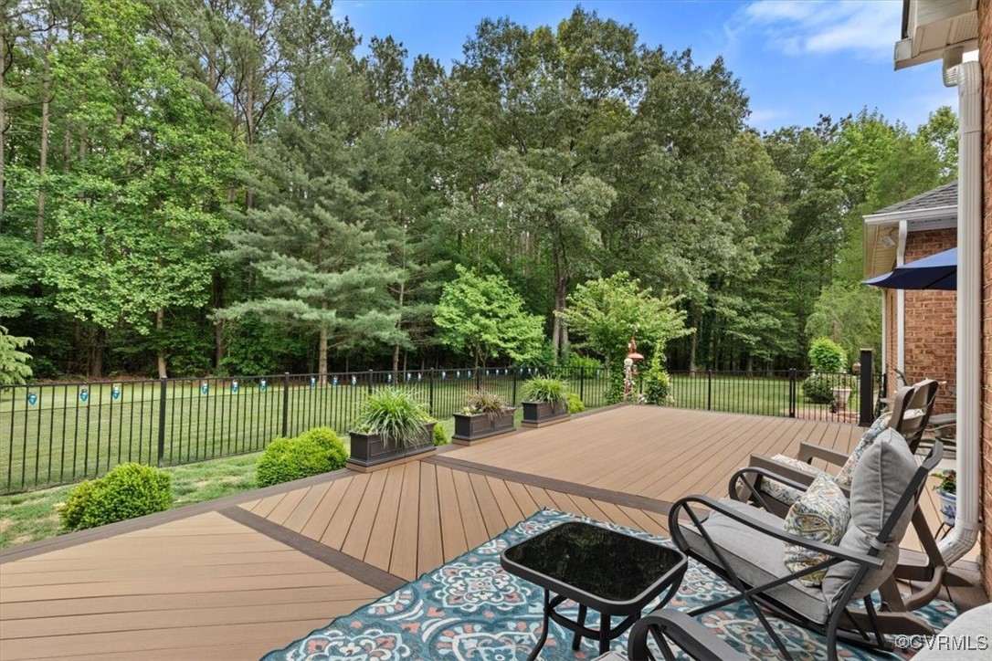 11216 Woodstock Heights Drive