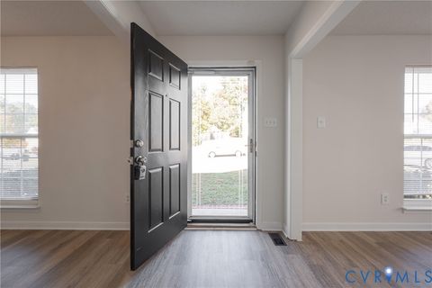 Tiny photo for 2628 Grand Glen Road, Richmond, VA 23223 (MLS # 2530858)