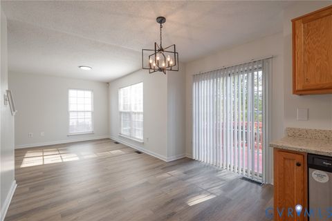 Tiny photo for 2628 Grand Glen Road, Richmond, VA 23223 (MLS # 2530858)