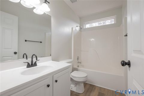 Tiny photo for 2628 Grand Glen Road, Richmond, VA 23223 (MLS # 2530858)