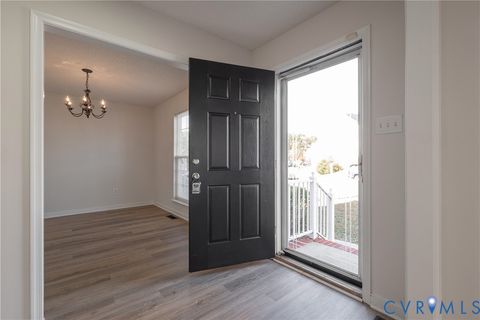 Tiny photo for 2628 Grand Glen Road, Richmond, VA 23223 (MLS # 2530858)