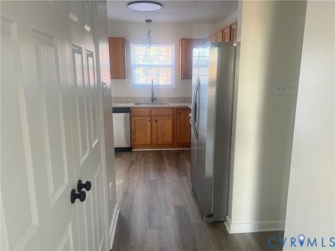 Tiny photo for 2628 Grand Glen Road, Richmond, VA 23223 (MLS # 2530858)