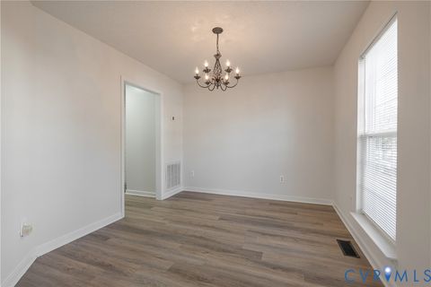 Tiny photo for 2628 Grand Glen Road, Richmond, VA 23223 (MLS # 2530858)