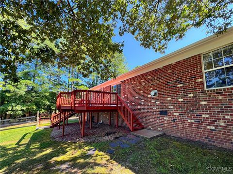 A home in Bumpass